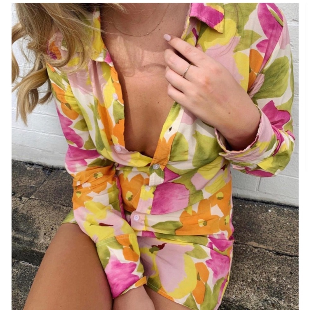 With Jean dress size small - Picture 3 of 5